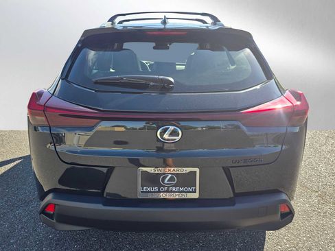 New 2026 Lexus UX 300h FWD image 4