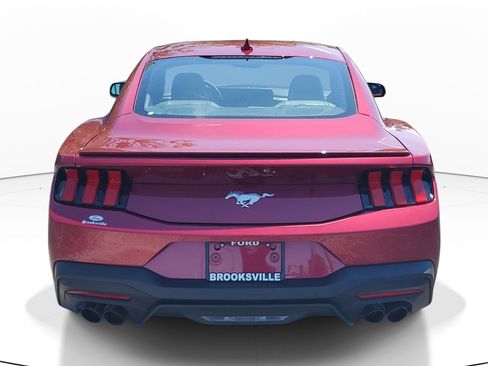 Used 2025 Ford Mustang Premium RWD image 5