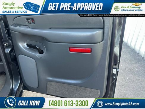 Used 2005 Chevrolet Silverado 2500 LT w/ Heavy-Duty Power Package RWD image 19