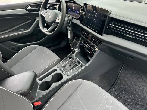 New 2025 Volkswagen Jetta Sport image 13