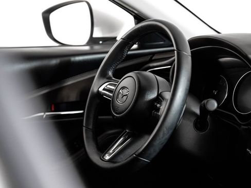 Used 2021 MAZDA CX-30 FWD 2.5 S w/ Premium Package image 12