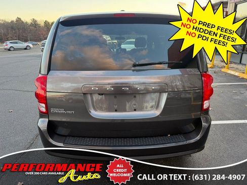 Used 2017 Dodge Grand Caravan SE image 11