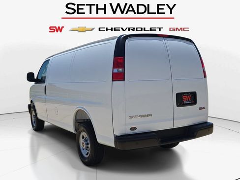 New 2026 GMC Savana 2500 w/ Driver Convenience Package RWD image 5
