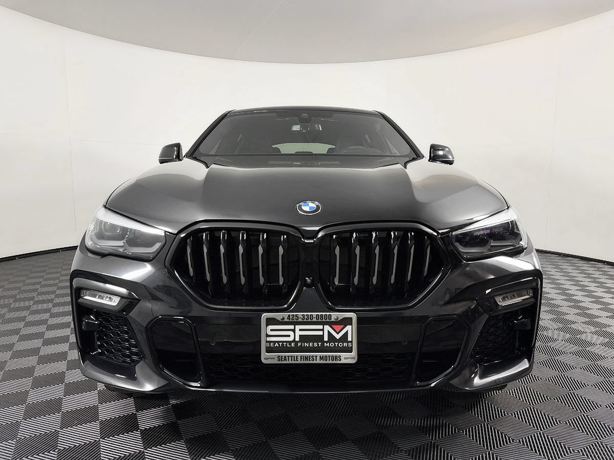 Used 2021 BMW X6 xDrive40i w/ M Sport Package AWD/4WD image 4