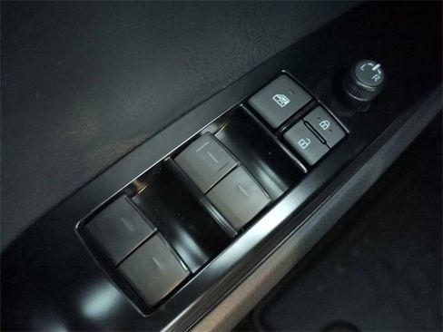 New 2026 Toyota Camry SE image 22