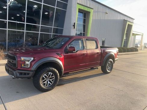 Used 2017 Ford F150 Raptor w/ Equipment Group 802A Luxury image 2