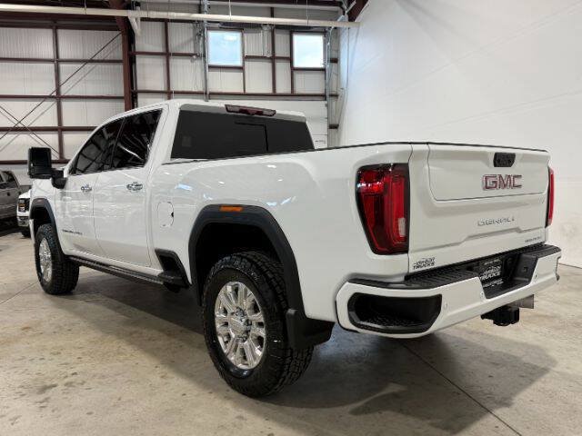 Used 2021 GMC Sierra 3500 Denali w/ Denali Ultimate Package AWD/4WD image 11
