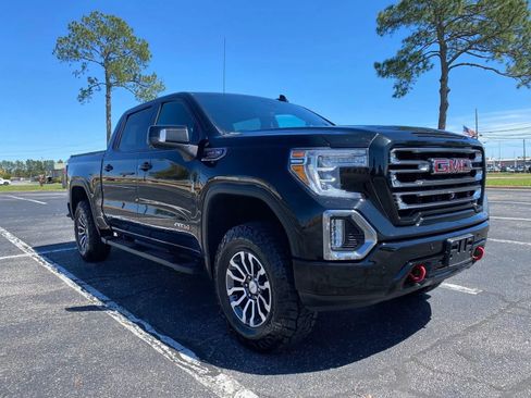 Used 2020 GMC Sierra 1500 AT4 w/ AT4 Premium Package image 2