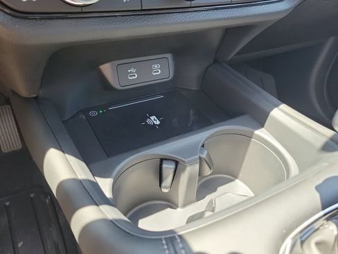 New 2026 Honda HR-V EX-L image 23