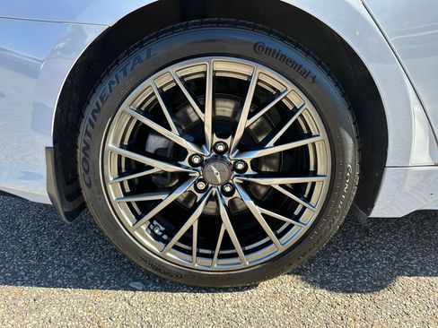 Used 2018 Genesis G80 3.3T Sport image 17