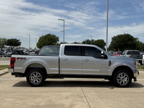Used 2022 Ford F250 Lariat w/ Lariat Value Package AWD/4WD image 3