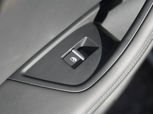 Used 2021 Audi A4 2.0T Premium Plus w/ Premium Plus Package image 31