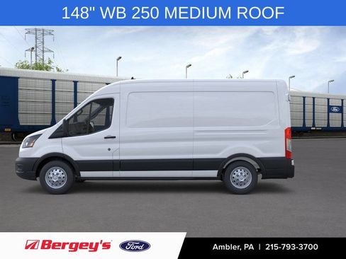 New 2026 Ford Transit 250 148 Medium Roof w/ Load Area Protection Package RWD image 3