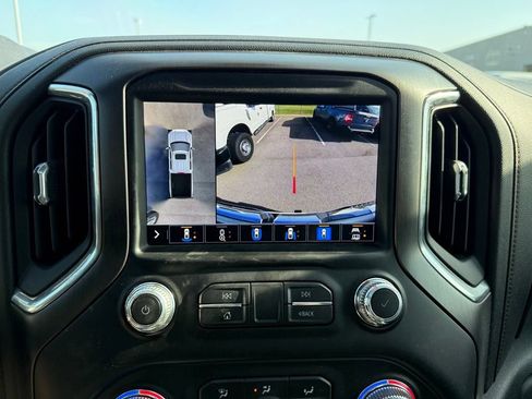 Used 2022 GMC Sierra 1500 AT4 w/ AT4 Premium Package AWD/4WD image 13
