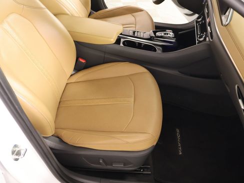 Used 2021 Hyundai Sonata Limited FWD image 14
