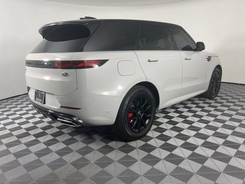 Used 2023 Land Rover Range Rover Sport SE Dynamic AWD/4WD image 8
