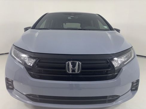 Certified 2024 Honda Odyssey Sport image 2