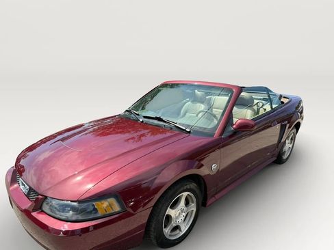 Used 2004 Ford Mustang Premium RWD image 21