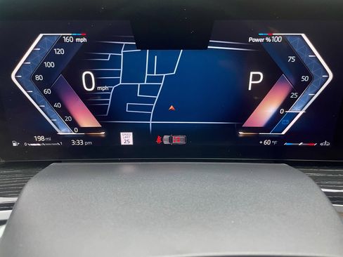 Used 2023 BMW X7 xDrive40i w/ M Sport Package image 24