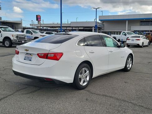 Certified 2020 Chevrolet Malibu LS image 28