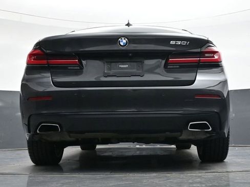 Used 2021 BMW 530i w/ Premium Package image 31