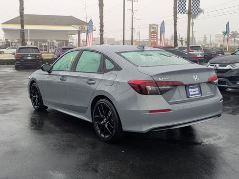 Certified 2025 Honda Civic Sport image 17