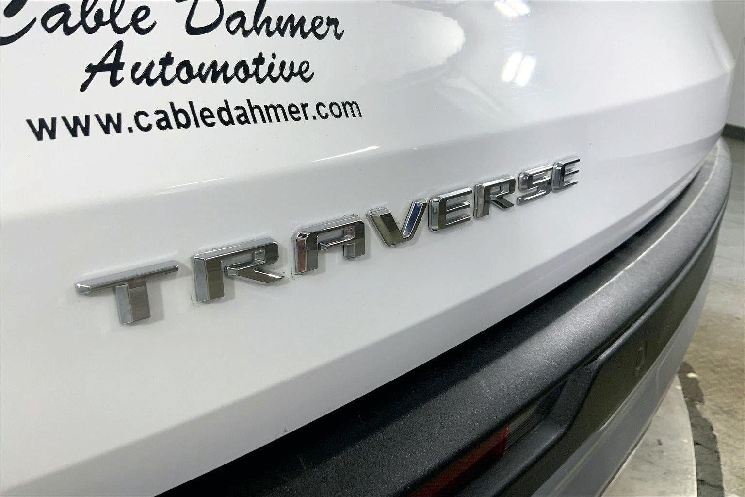 Used 2026 Chevrolet Traverse LT w/ Driver Confidence Package FWD image 8