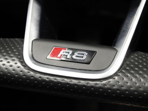 Used 2022 Audi R8 V10 performance RWD image 36