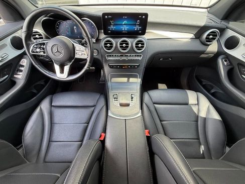 Used 2023 Mercedes-Benz GLC 300 4MATIC Coupe image 9