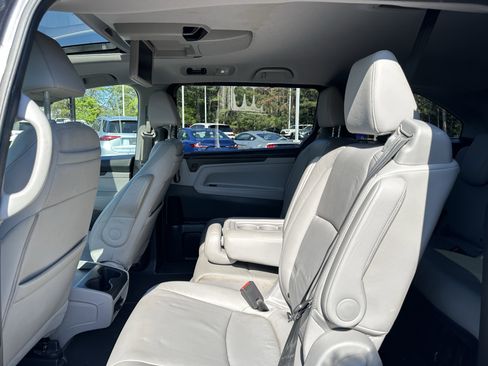 Used 2019 Honda Odyssey EX-L image 9