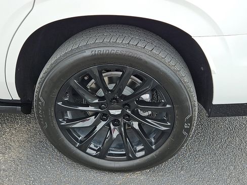 Certified 2024 Cadillac Escalade Sport w/ LPO, ONYX Package image 7