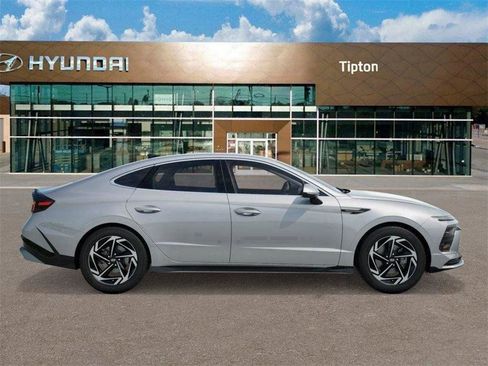 New 2026 Hyundai Sonata SEL image 7