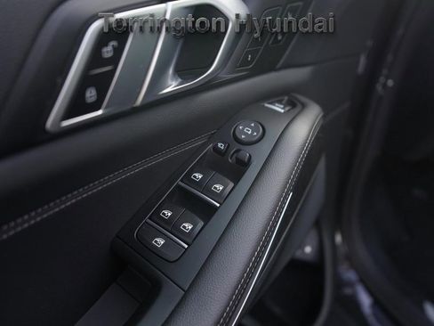 Used 2022 BMW X5 xDrive45e w/ Executive Package image 30