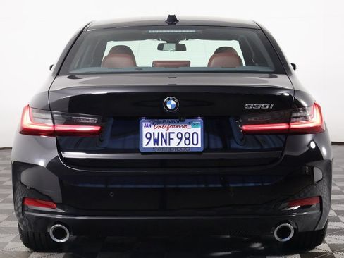 Used 2026 BMW 330i Sedan w/ Convenience Package RWD image 5