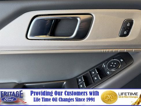 New 2026 Ford Explorer Active w/ Active Comfort Package AWD/4WD image 11