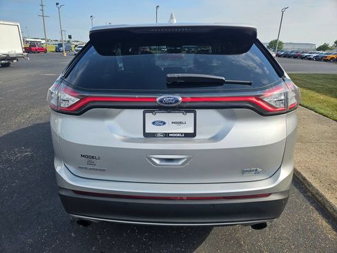 Used 2017 Ford Edge SEL w/ Equipment Group 201A AWD/4WD image 7