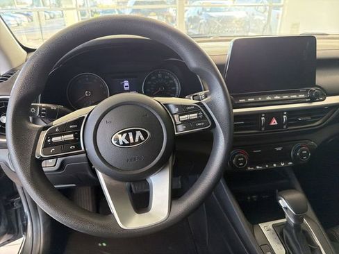 Used 2019 Kia Forte LXS image 17
