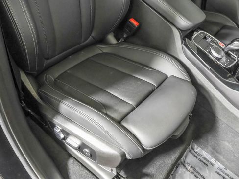 Used 2024 BMW X3 M40i w/ Premium Package image 50