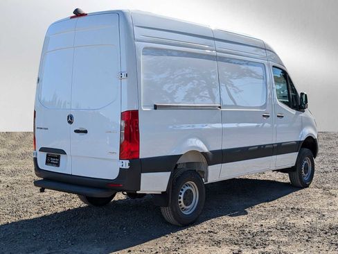 New 2025 Mercedes-Benz Sprinter 2500 image 3