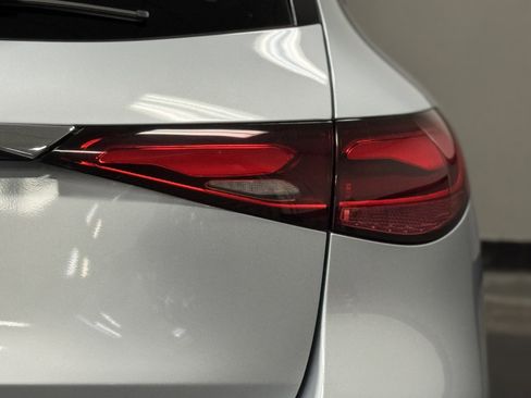 Certified 2024 Mercedes-Benz GLC 300 image 14