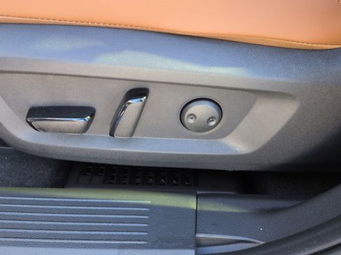 New 2026 Nissan Rogue Platinum image 21