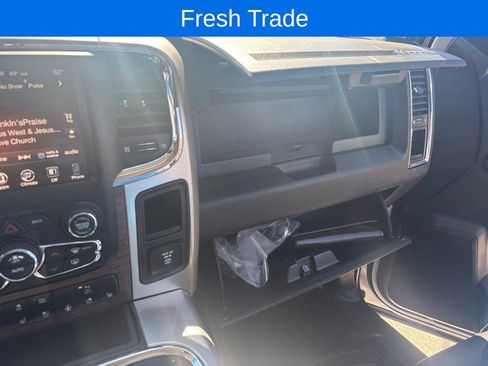 Used 2016 RAM 1500 Laramie AWD/4WD image 18