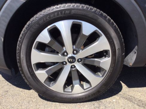 Used 2021 Kia Telluride S AWD/4WD image 48