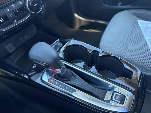 Used 2024 Chevrolet Trax LT image 14