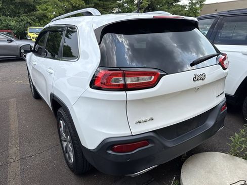 Used 2018 Jeep Cherokee Limited AWD/4WD image 27