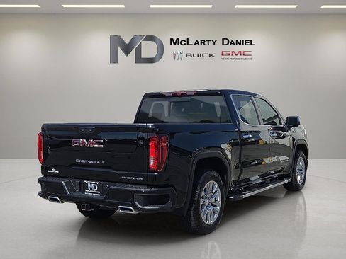 Used 2026 GMC Sierra 1500 Denali AWD/4WD image 14