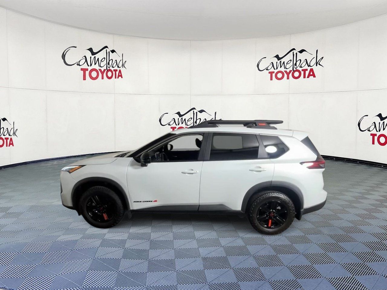 Used 2025 Nissan Rogue SV w/ Rock Creek Premium Package AWD/4WD image 7