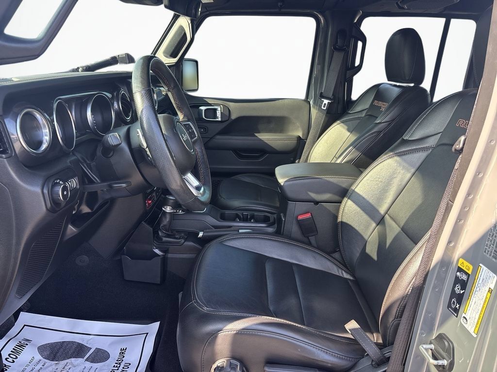 Used 2022 Jeep Wrangler Unlimited Rubicon w/ Xtreme Recon 35" Tire Package AWD/4WD image 24