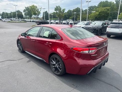 Used 2025 Toyota Corolla SE FWD image 7