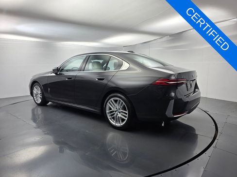 Certified 2024 BMW 530i w/ Premium Package RWD image 6